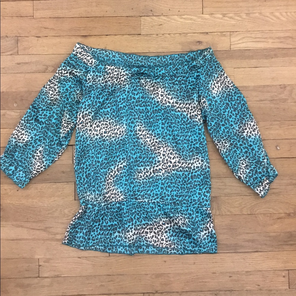 NWT Off The Shoulder Turquoise Leopard Print Silky Top